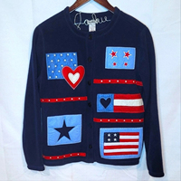 Vente en gros de tricots personnalisés Pull cardigan patchwork en laine polaire classique sur le thème des États-Unis avec tissu polaire