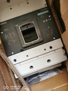 Disjoncteur moulé neuf d'origine 3VL5763-1DC36-0AE1 3VL57631DC360AE1 VL630N 3P 630A pour PLC - Product Image 1