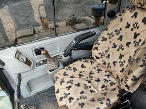 Excavatrice Hyundai Rabex 6 tonnes avec moteur Komatsu/Cat nouvelle condition garantie 1 an meilleure marque creusage de roches seau d'occasion - Product Image 5