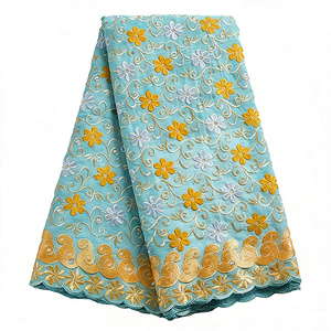 Dentelle Guipure <span class=keywords><strong>Fuchsia</strong></span> Écologique de Haute Qualité, Soluble dans l'Eau, Broderie 3D avec Strass pour Tissu de Robe 100% Coton - Product Image 3