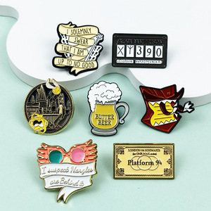 Broche en alliage <span class=keywords><strong>de</strong></span> zinc en forme <span class=keywords><strong>de</strong></span> <span class=keywords><strong>momie</strong></span> animale <span class=keywords><strong>de</strong></span> dessin animé, accessoire polyvalent pour vêtements, cadeau <span class=keywords><strong>de</strong></span> remise <span class=keywords><strong>de</strong></span> diplôme, cadeaux <span class=keywords><strong>de</strong></span> remerciement en argent allemand - Product Image 6