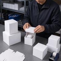 Boîte-cadeau en carton blanc haut de gamme réutilisable de luxe-Finition brillante/mate-Logo personnalisé d'estampage d'aluminium-Robuste-Taille et doublure personnalisées