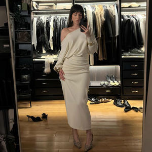 Robe à épaules dénudées pour femmes Offre Spéciale d'usine-Robe de sirène élégante de couleur unie, robe de soirée de fête avec ourlet queue de poisson OEM - Product Image 5