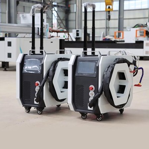 Máquina de Limpieza Láser de Fibra Portátil Multifuncional de 200W 300W para Acero Inoxidable y Metal, Limpiador Láser Refrigerado por Aire - Product Image 1