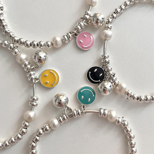 Pulsera de Plata de Ley S925 con Cara Sonriente y Perlas para Mujer, Joyería con Dijes de Dibujos Animados, Diseño de Cuerda Elástica para Uso Diario - Product Image 1