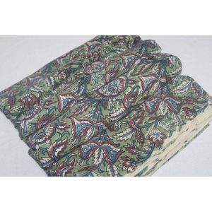 Tela de Algodón Estampada a Mano con un Hermoso Diseño de Hojas, Textil Artesanal Tradicional de Jaipur para Prendas Femeninas - Product Image 1