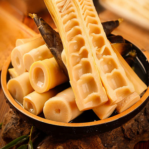 <span class=keywords><strong>Germogli</strong></span> <span class=keywords><strong>di</strong></span> <span class=keywords><strong>bambù</strong></span> sbucciati a mano freschi e croccanti biologici <span class=keywords><strong>di</strong></span> Sichuan - Product Image 3