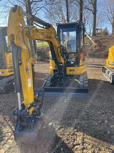 Excavadora de Orugas Nueva de 5.5 Toneladas 9057FZTS con Motor Cummins, 1 Año de Garantía, Bomba de Motor y Caja de Cambios de Alta Eficiencia - Product Image 5