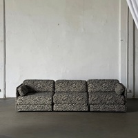 Vente directe usine – Canapé trois places modulable style médiéval moderne, motif zèbre artistique, personnalisable