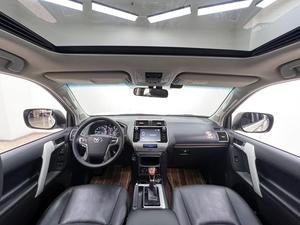 Toyota Prado 3.5L TX-L 2019 de <span class=keywords><strong>Segunda</strong></span> <span class=keywords><strong>Mano</strong></span> en Venta, SUV Usado con Volante a la Izquierda, Automático, Todoterreno, 280hp, 7 Plazas, Excelente Estado - Product Image 2