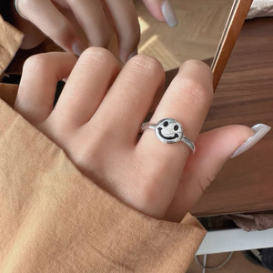 Anillo de plata de ley S925 con cara sonriente para mujer, dedo índice, joyería de regalo sencilla y a la moda - Product Image 1