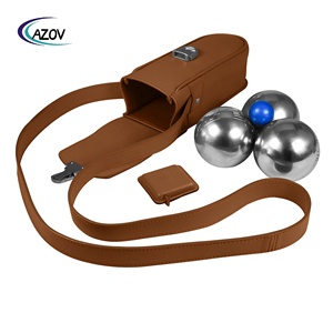 Sac en cuir véritable pour balles de pétanque et balles de golf avec bandoulière. - Product Image 2