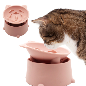 Cuenco de comida para mascotas de silicona elevado para proteger la columna cervical para gatos - Product Image 1
