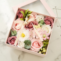 Boîte à fleurs savon pour la saint-valentin, cadeau de luxe, carré, exquis avec fenêtre, saint-valentin