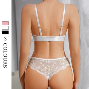 フレンチスタイルプラスサイズのレーストリムシースルーランジェリーセットT字型フロントクロージャースチールフリーブラとひもブラ & ブリーフセット - Product Image 4