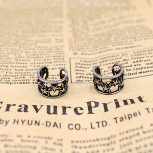 Stylish Star Pattern <b>Cuff</b> <b>Earrings</b> Stainless Steel Geometric Design For Men And Women Fashion Jewelry Non Pierced Ear Clips - Product Image 4