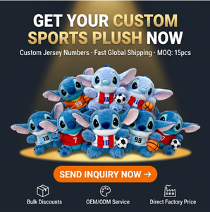 Porte-clés en peluche mignon Alien bleu de dessin animé, thème sportif (football, basketball), mini poupée en peluche, breloque de sac, cadeau, vente en gros - Product Image 5