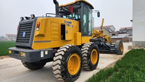 รถเกรดเดอร์ Caterpillar GR2403 รุ่นทางการ 215 แรงม้า มือสอง พร้อมเครื่องยนต์และปั๊ม รุ่นใหม่สำหรับขาย - Product Image 4