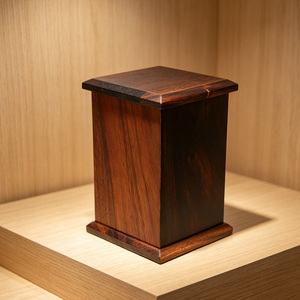 Urna Funeraria de Madera Hecha a Mano Personalizada de Alta Calidad para Mascotas, Urna Conmemorativa Moderna de Madera para Perros, Gatos y Otros Animales Adultos - Product Image 5