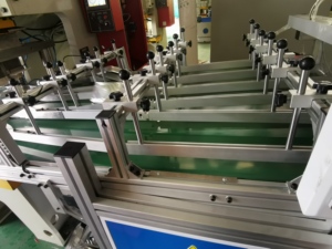 Tự động món ăn đấm máy chất lượng cao bán tự động nhôm lá thực phẩm khay tấm container khí nén Máy làm - Product Image 4