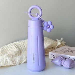 Bouteille isotherme en acier inoxydable IStapromo Gifts 450 ml Tomatodo Girl avec poignée, pour femmes, sport, fleurs - Product Image 4