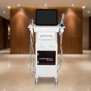 Máquina Facial de Oxígeno 12 en 1 para Limpieza Profunda, Hidratación y Cuidado de la Piel - Product Image 1