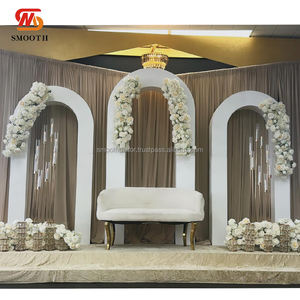 ฉากหลังอะคริลิคทรงโค้งรูปตัวยูสีขาวคุณภาพสูงทันสมัยสำหรับตกแต่งงานแต่งงาน หรูหรา ทนทาน ปรับขนาดได้ - Product Image 4