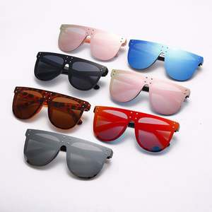 Lunettes de soleil carrées tendance 2021 personnalisées avec verres miroir roses pour femmes, lunettes de soleil surdimensionnées à verres monobloc - Product Image 5