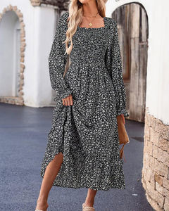 เดรสยาวแขนยาวคอเหลี่ยมลายดอกไม้สีขาว <span class=keywords><strong>แต่ง</strong></span>ระบายชายกระโปรงทรงหลวมสไตล์โบฮีเมียนลำลองสำหรับวันหยุดพักผ่อน <span class=keywords><strong>ขาย</strong></span>ดี - Product Image 5