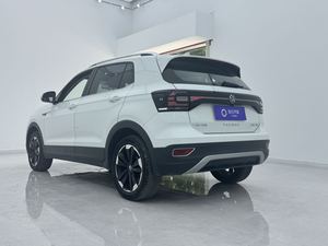 <span class=keywords><strong>Volkswagen</strong></span> T-Cross 200TSI DSG Comfort Connect Edition <span class=keywords><strong>2023</strong></span> d'occasion, SUV compact urbain - Product Image 4