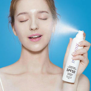 Wholesale <strong>Moisturising</strong> Sun Protection Uva Uvb Spray <strong>SPF</strong> <strong>50</strong> Hydrating Shining Spray for Daily Use - Product Image 4