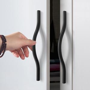 Akada Legering Modern Goud Zwart Pull Kast Lade Meubels <span class=keywords><strong>Hardware</strong></span> Keukenkast Deurklink - Product Image 2