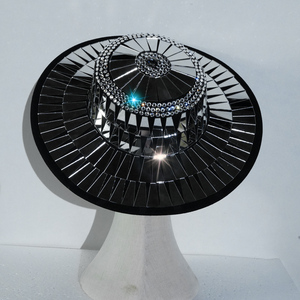 Chapeau en velours pelucheux effet boule disco pour <span class=keywords><strong>femme</strong></span>, orné de miroirs et de strass, à large bord et dessus plat, idéal pour les festivals, les raves, le <span class=keywords><strong>Burning</strong></span> <span class=keywords><strong>Man</strong></span> et les soirées du Nouvel An. - Product Image 2