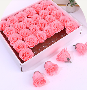 Cabeças de Flores de Rosa com Glitter Cristal e Lantejoulas, 7cm de Diâmetro, Rosas Artificiais com Glitter para Buquês de Ano Novo e Dia dos Namorados - Product Image 3