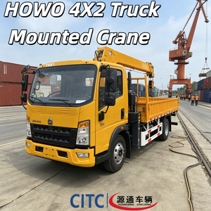 Camion grue à flèche HOWO 4X2 à <span class=keywords><strong>prix</strong></span> compétitif pour levage de charges sur courtes distances, châssis léger, économie de carburant, facile à accéder en ville - Product Image 2