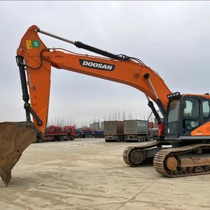 Excavatrice sur chenilles Doosan DX380LC-9C d'origine de haute qualité, 38 tonnes, importée du Japon, en bon état, à vendre - Product Image 2