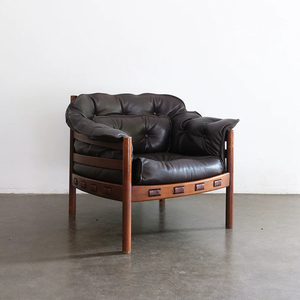 Fauteuil Vintage Nordique de Luxe Léger en Bois Massif pour Salon, Salle de Thé, Chaise de Designer, Chaise Simple, Chaise de Chasse - Product Image 1