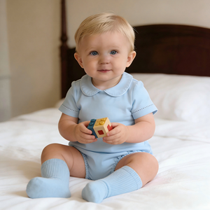 Combinaison bébé personnalisée en coton Piam à col Peter Pan et manches courtes bouffantes, avec passepoil, pour broderie - Product Image 2