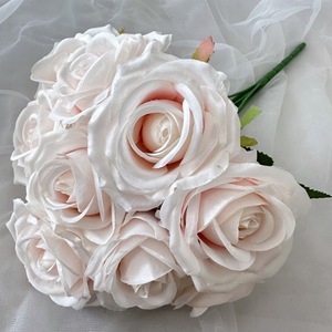 Gran oferta, nuevo, 9 cabezas, perla, rosa, tela <span class=keywords><strong>de</strong></span> abrasión, ramo <span class=keywords><strong>de</strong></span> simulación <span class=keywords><strong>de</strong></span> rosas, decoración del Día <span class=keywords><strong>de</strong></span> San Valentín, flores falsas - Product Image 6