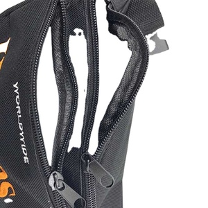 Riñonera de Viaje Negra Impermeable con Logotipo Personalizado, Económica, para Mujer - Product Image 6