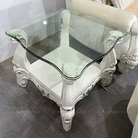 Ensemble de meubles de salon européens de luxe, canapé en bois et table basse avec rembourrage en éponge