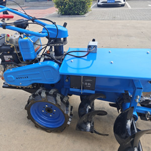 2025 Hot Sale Diesel Power 18HP <strong>Handheld</strong> <strong>Trench</strong> Digging Machine Agricultural <strong>Digger</strong> with Gearbox &amp; Motor - Product Image 4