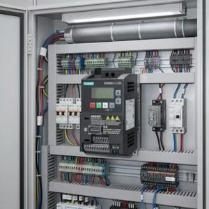 Convertisseur de fréquence VFD V20 Basic 6SL32105BB137UV1, variateur de fréquence 0,37 kW 1AC 200-240V, neuf et d'origine - Product Image 1