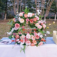 Boule de fleurs de mariage réaliste en hydrangeas roses artificiels pour la décoration de table de réception de mariage