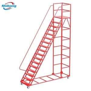 Entrepôt de sécurité personnalisé Plate-forme mobile roulante <span class=keywords><strong>en</strong></span> aluminium Camion échelle échelle avec mains courantes et roues Entrepôt échelle <span class=keywords><strong>d</strong></span>'escalade - Product Image 6