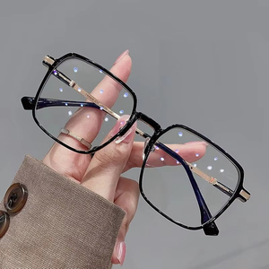 Nouvelles Montures de Lunettes d'Ordinateur <span class=keywords><strong>Anti</strong></span>-Lumière Bleue TR90 Personnalisables Logo 2025, Fabricant Grossiste de Verres Optiques Carrés - Product Image 5