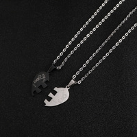Collier patchwork pour couple Pendentif en acier inoxydable Accessoires suspendus pour hommes et femmes Accessoires de chaîne de clavicule