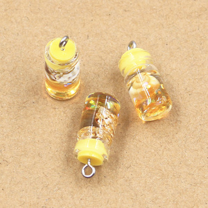 Niedlicher Harz-Acryl-Kelch Getränke-Saft-Schlüsselanhänger Treibflasche Muschel-Schlüsselanhänger für Frauen Männer Schlüsselkette Taschen-Auto-Schlüsselanhänger Geschenk - Product Image 4