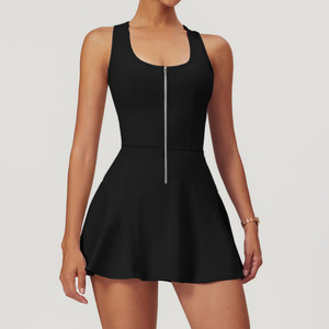 Ensemble une pièce jupe de sport et de tennis pour femme, couleur unie, demi-zip, doux, pour le fitness - Product Image 1