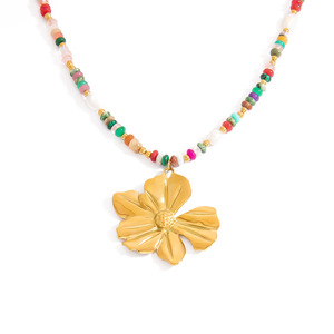 Collier en pierres naturelles avec pendentif fleur, chaîne de clavicule couleur or 18 carats, bijoux de mode pour soirée - Product Image 5